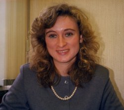 Description: Lorraine Cox